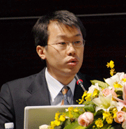 Xiaobing Zhang, Manager of HuaXia Bank E-Bank, is promoting the Bank Operation 
<BR><A href=http://gss.shippingchina.com/images/gss/hxzhangxb.ppt>Download Speech Files</A>
