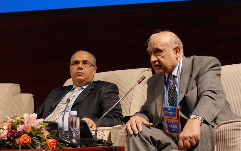Foreign guests are speaking in the IMMTA Forum 